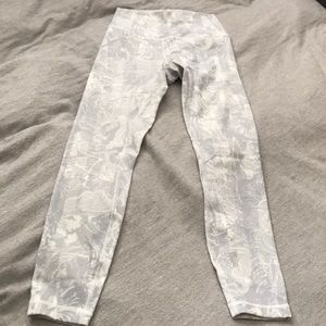 Lululemon leggings
